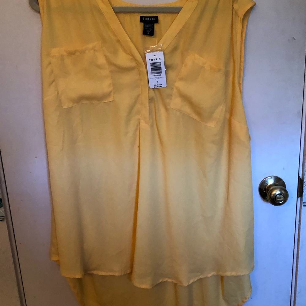Torrid Yellow Sleeveless Top Brand New with tags